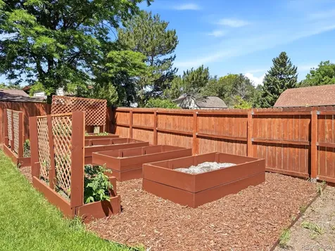 4391 S Estes Street Littleton CO 80123