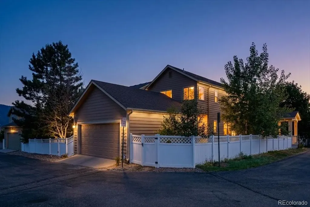 2475 St Paul Drive Colorado Springs CO 80910