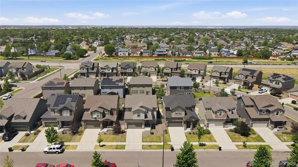 4731 Helena Street Denver CO 80239