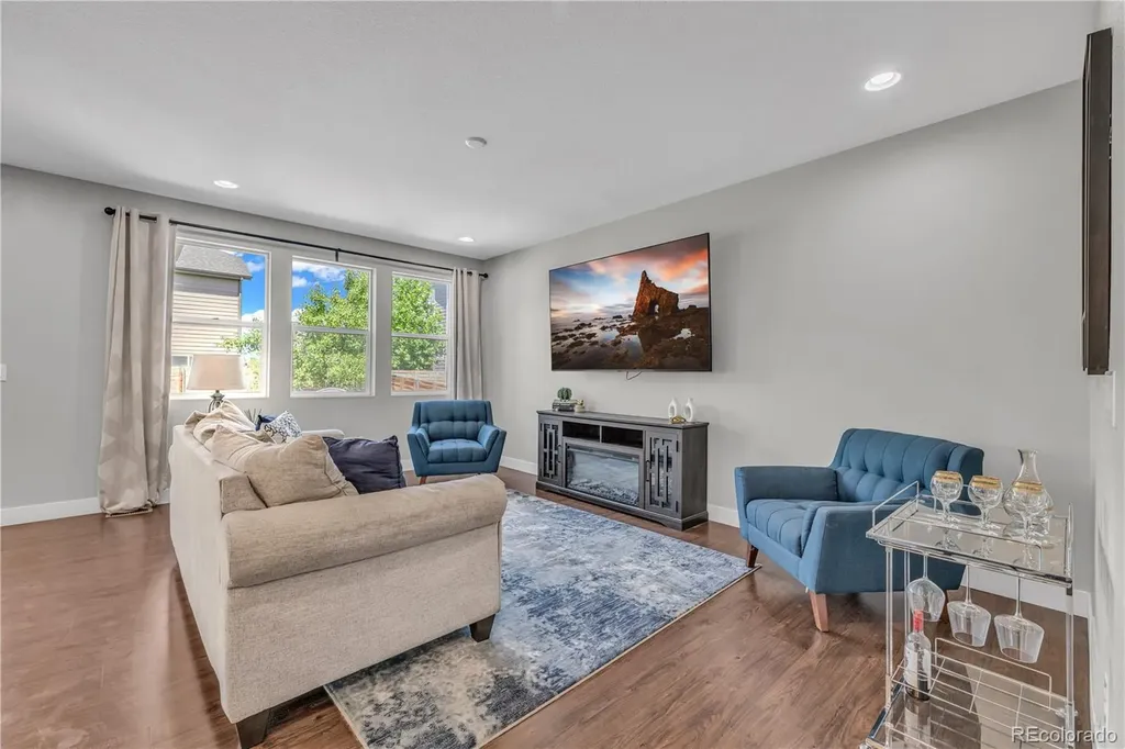 4731 Helena Street Denver CO 80239