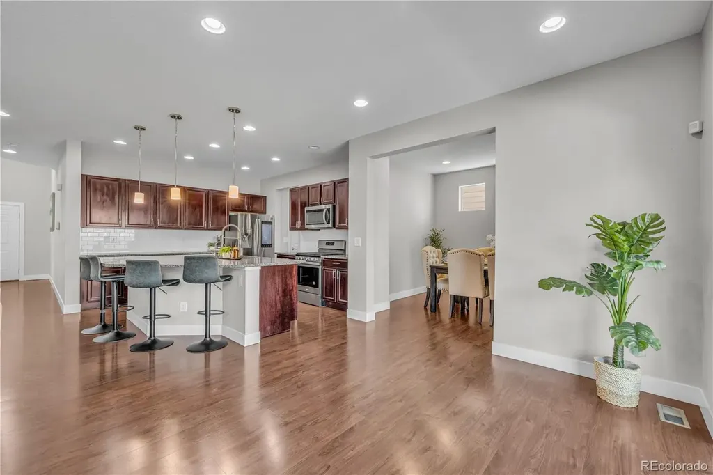 4731 Helena Street Denver CO 80239