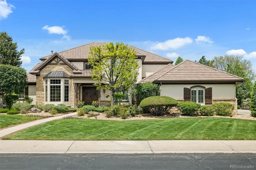 921 Courtland Place Highlands Ranch CO 80126