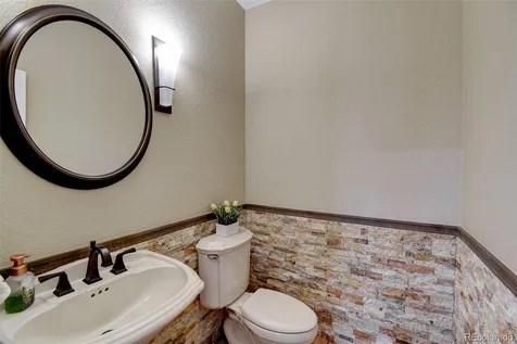 921 Courtland Place Highlands Ranch CO 80126