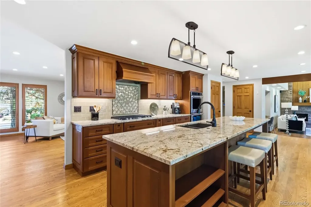 7807 S Forest Street Centennial CO 80122
