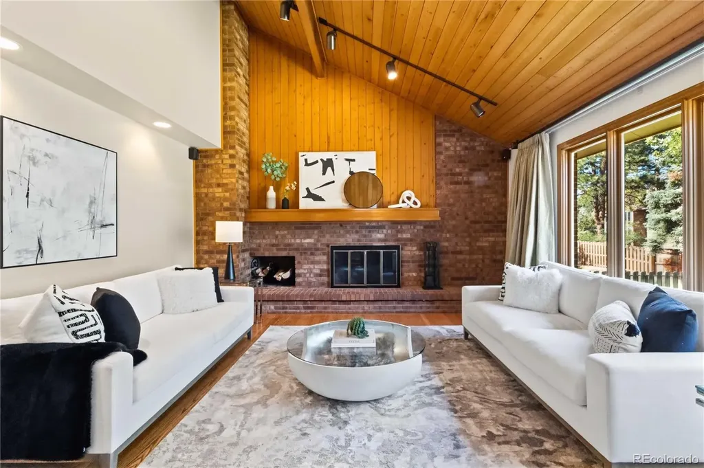 7807 S Forest Street Centennial CO 80122