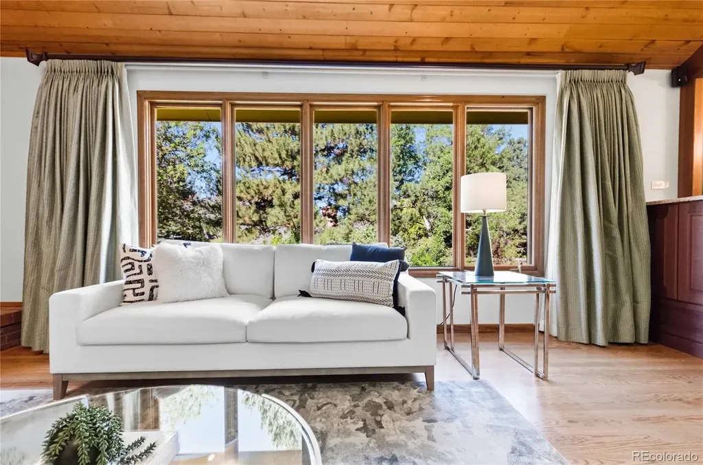 7807 S Forest Street Centennial CO 80122