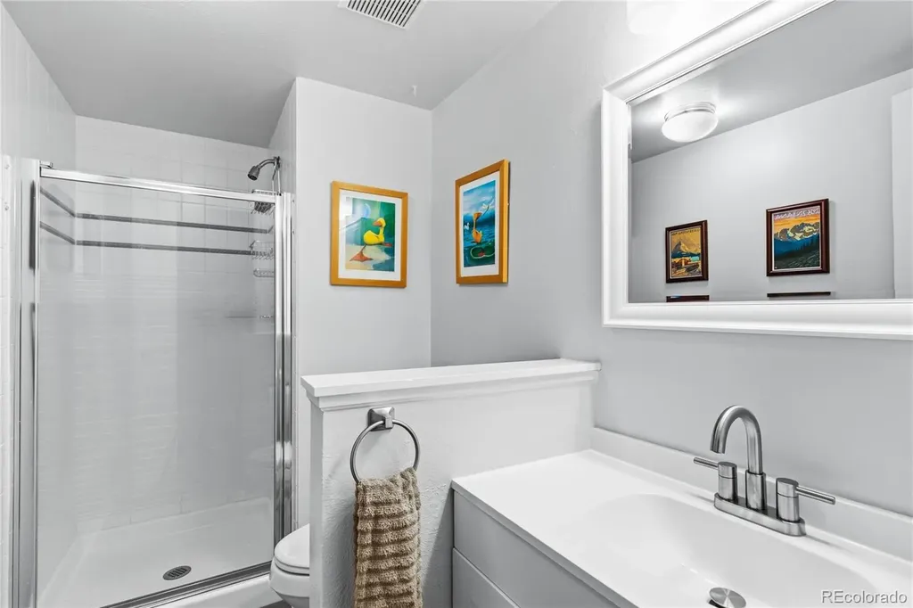 7807 S Forest Street Centennial CO 80122