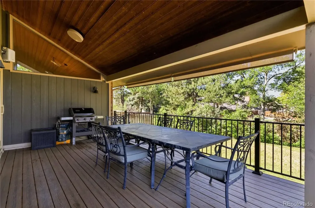 7807 S Forest Street Centennial CO 80122