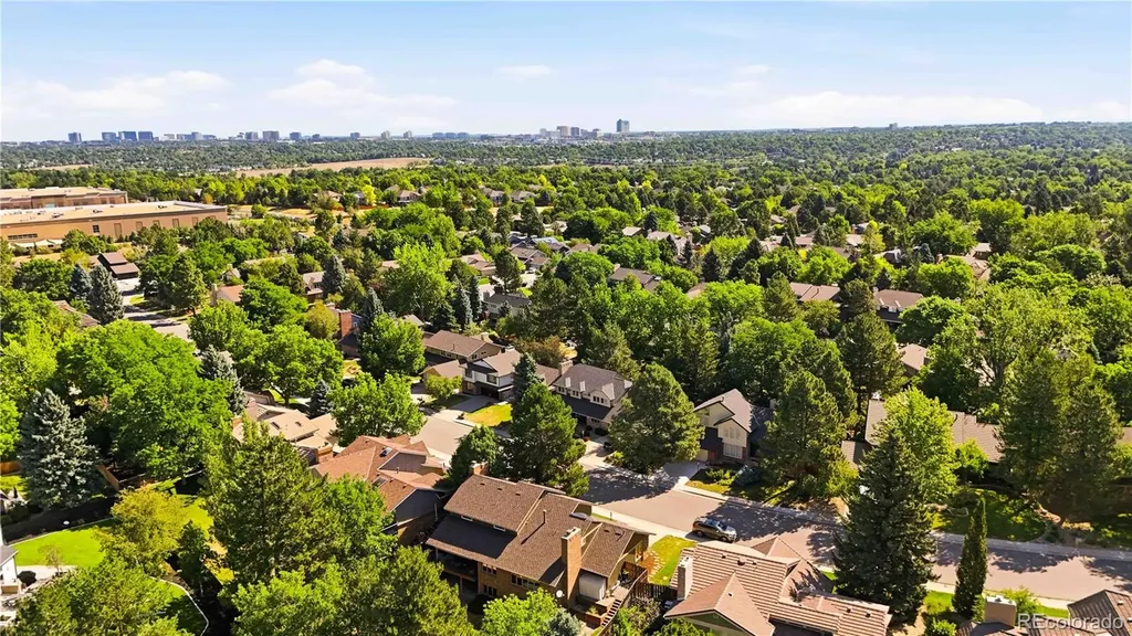 7807 S Forest Street Centennial CO 80122