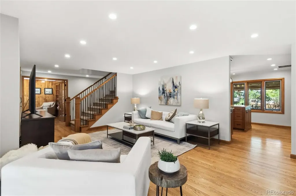 7807 S Forest Street Centennial CO 80122