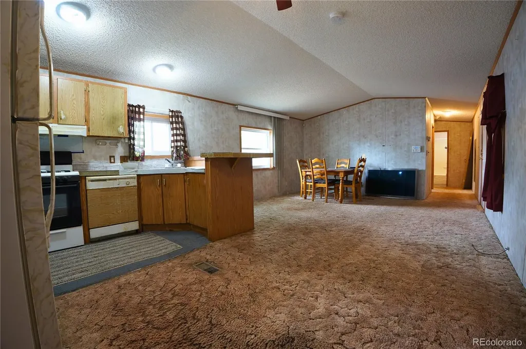 825 Glen Ayre Street Dacono CO 80514