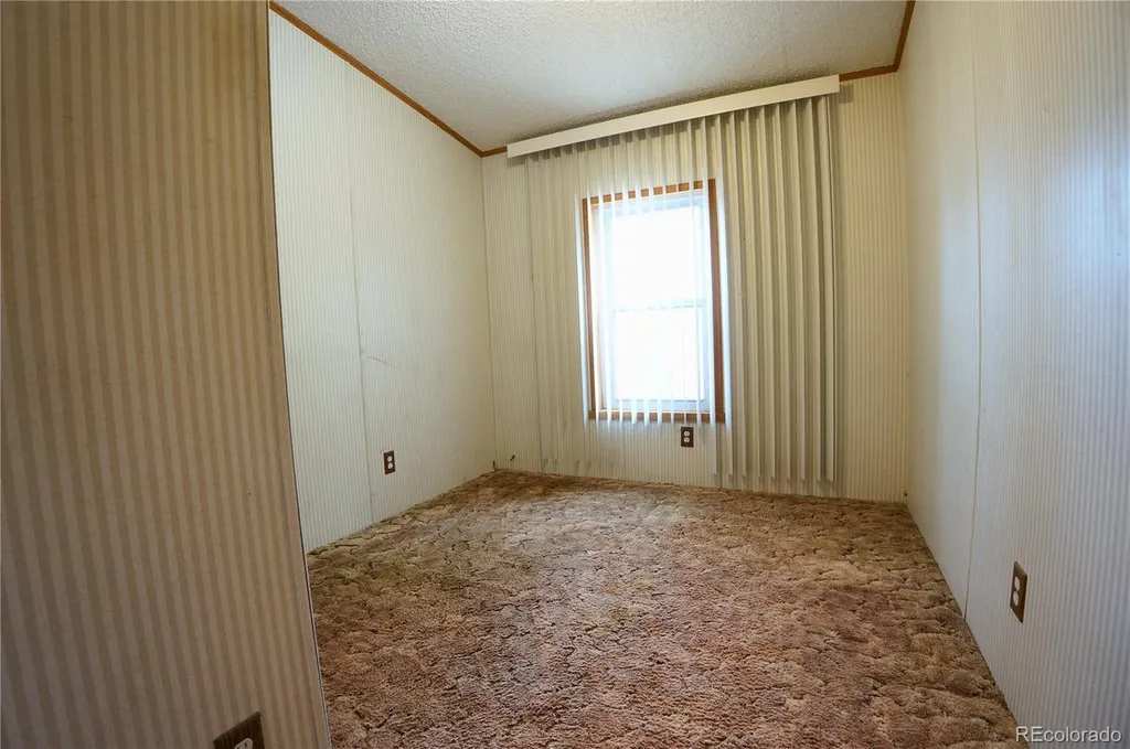 825 Glen Ayre Street Dacono CO 80514