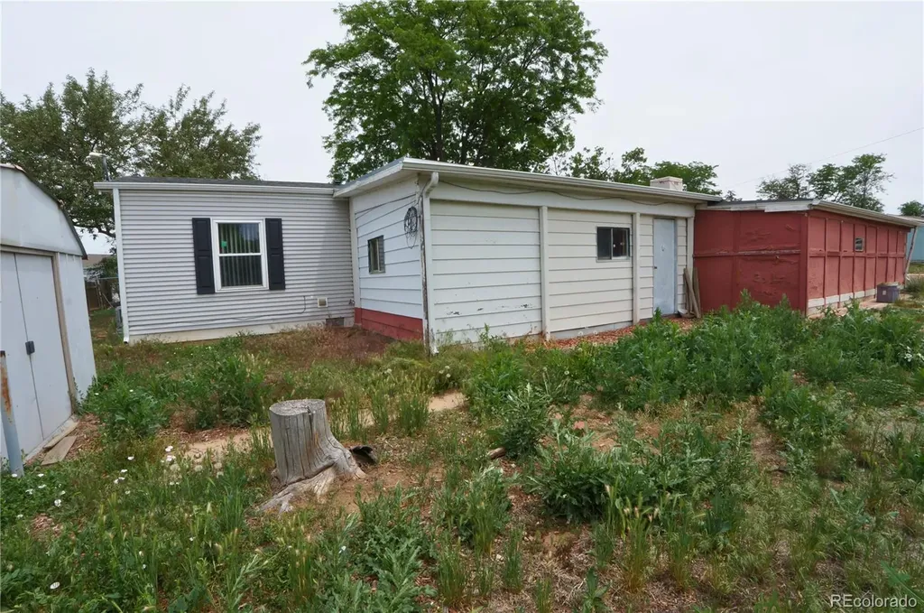 825 Glen Ayre Street Dacono CO 80514