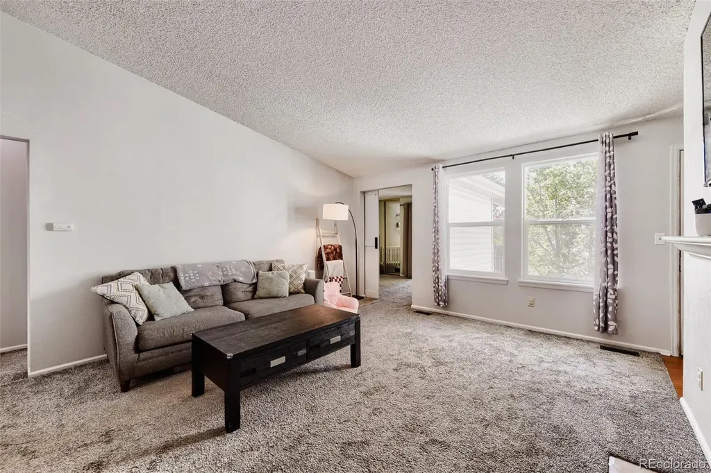 6705 S Field Street Littleton CO 80128