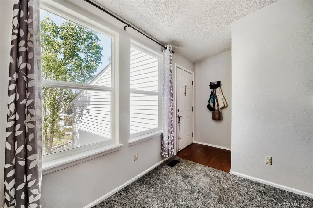 6705 S Field Street Littleton CO 80128