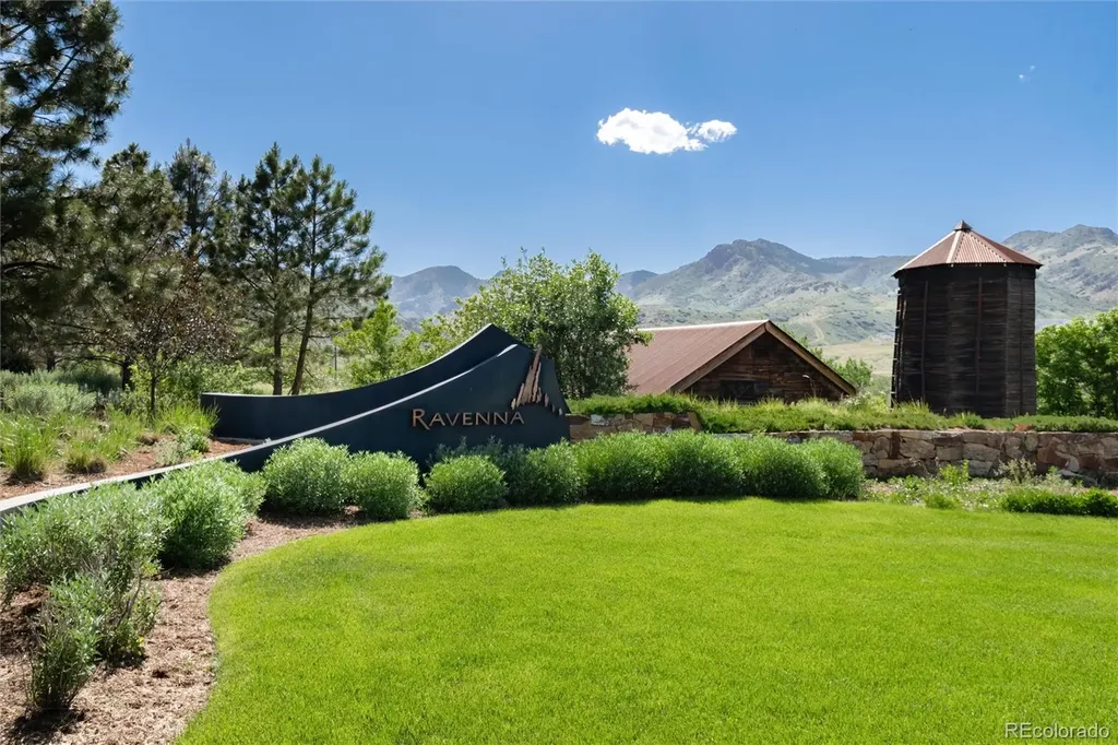 8310 Raphael Lane Littleton CO 80126