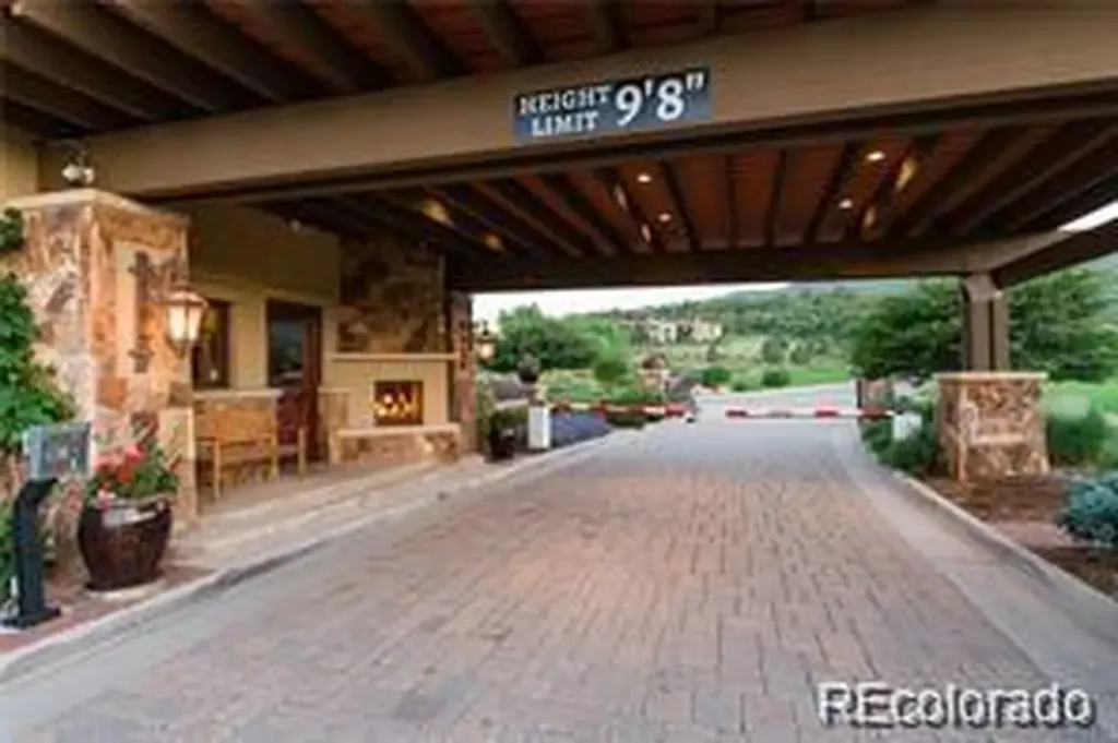 8310 Raphael Lane Littleton CO 80126
