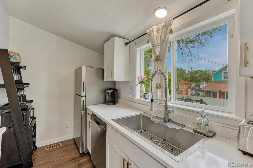 705 N Corona Street Colorado Springs CO 80903