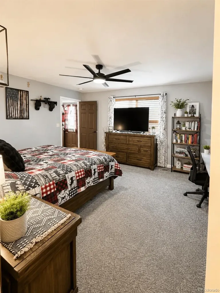 470 Lakeview Drive Drake CO 80515