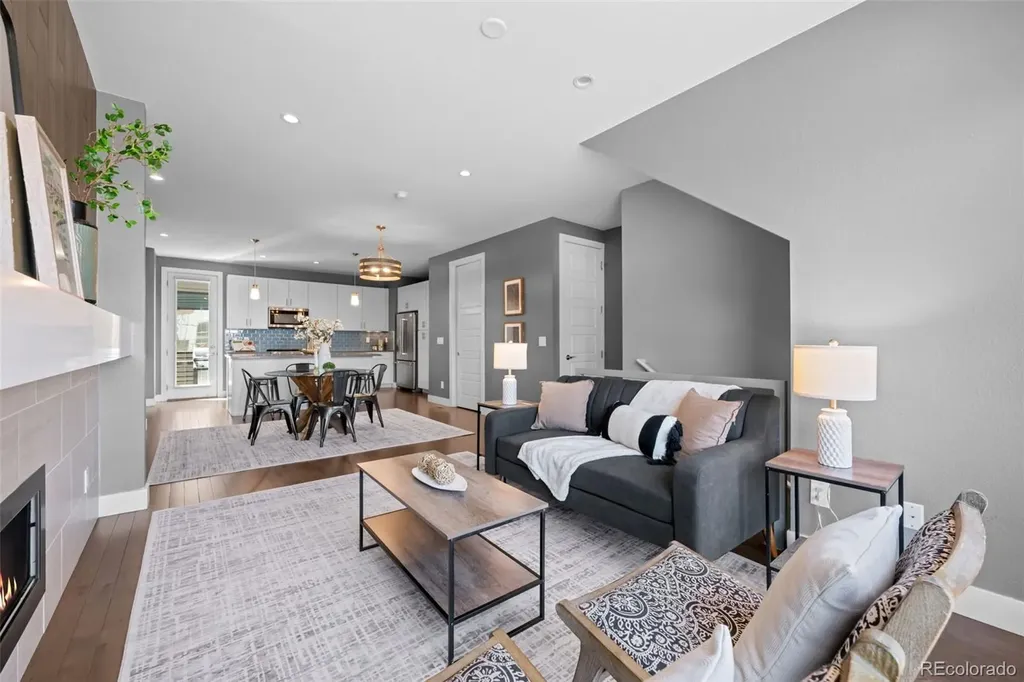 2438 N Washington Street Denver CO 80205