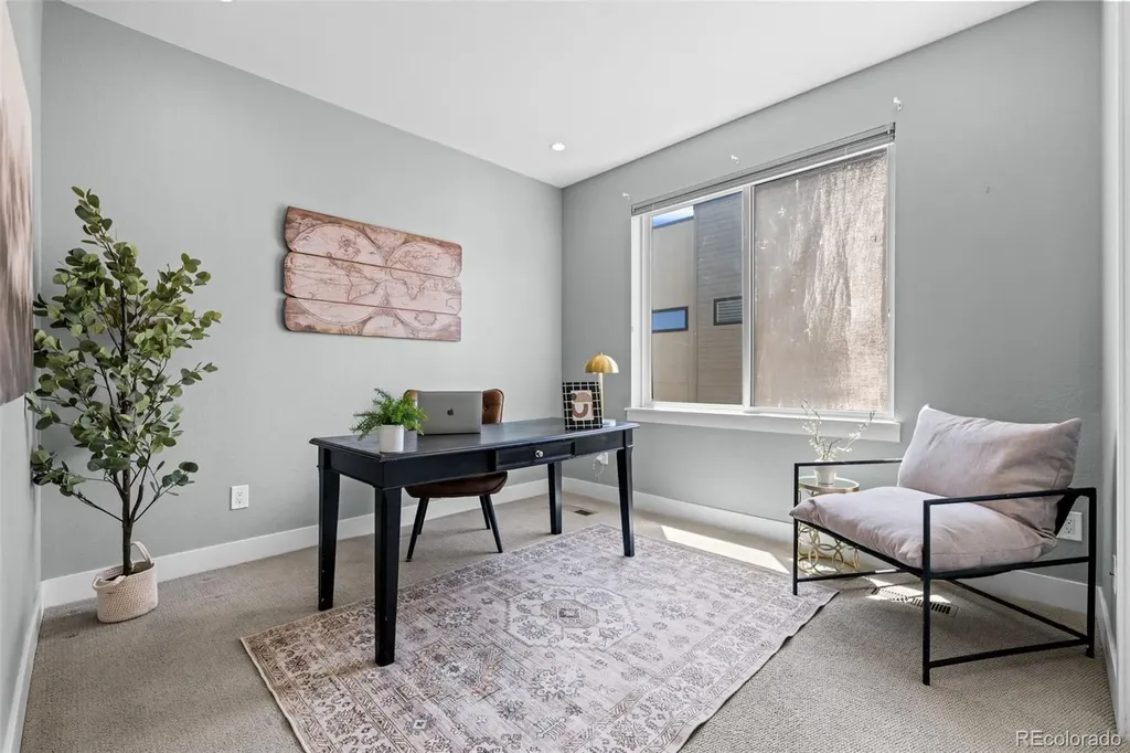 2438 N Washington Street Denver CO 80205