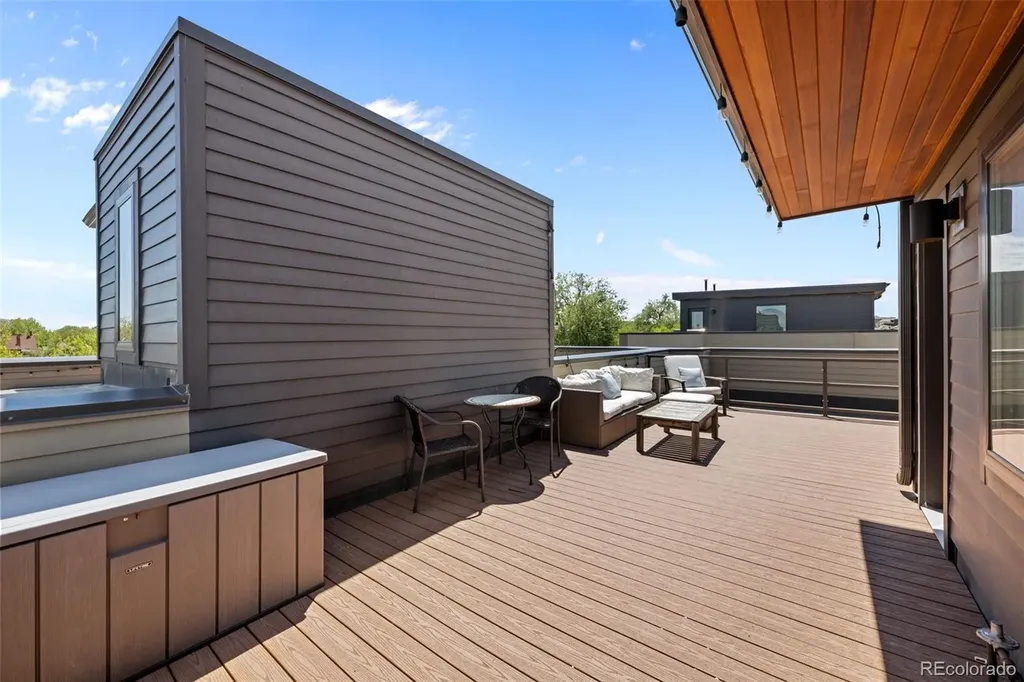 2438 N Washington Street Denver CO 80205