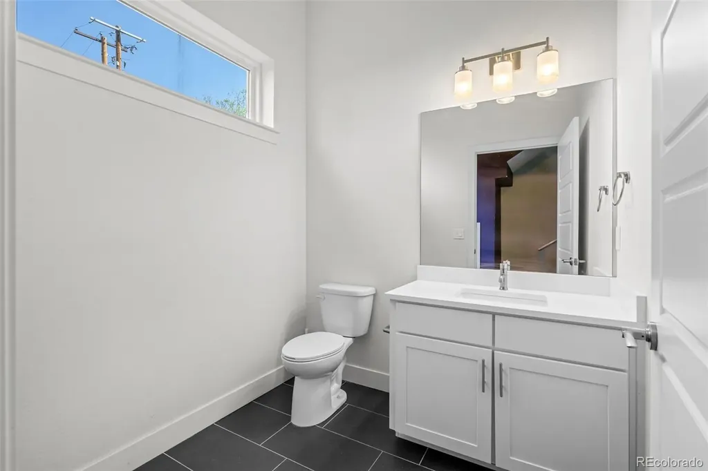 2438 N Washington Street Denver CO 80205