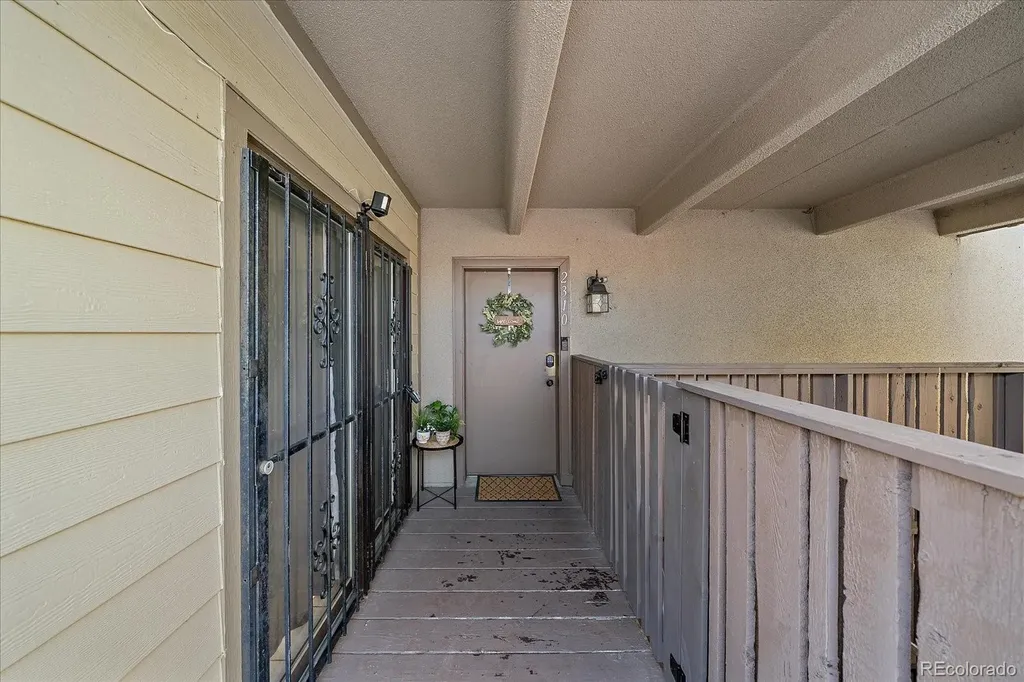 2525 S Dayton Way Denver CO 80231