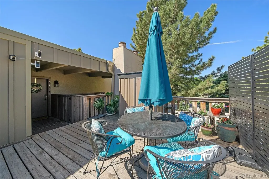 2525 S Dayton Way Denver CO 80231