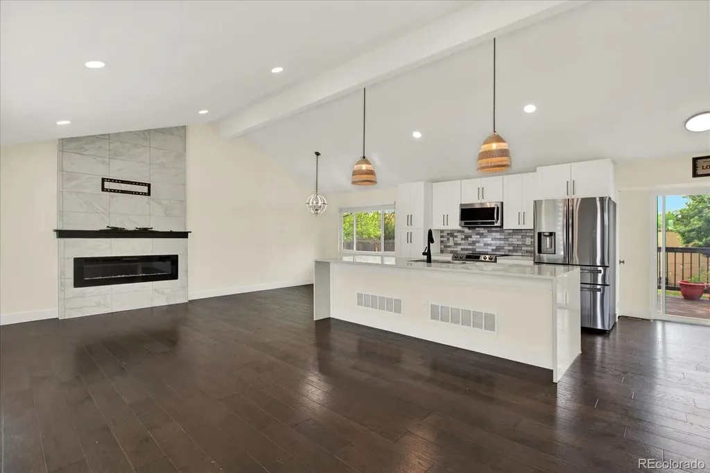 4074 S Willow Way Denver CO 80237