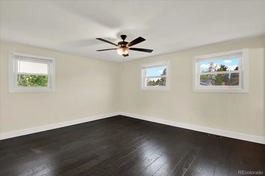 4074 S Willow Way Denver CO 80237