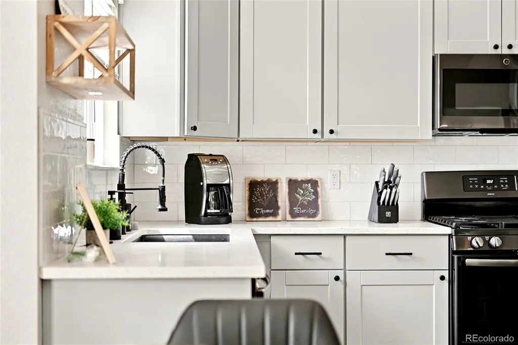 5191 S Lisbon Way Centennial CO 80015