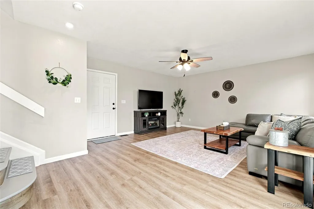 5191 S Lisbon Way Centennial CO 80015