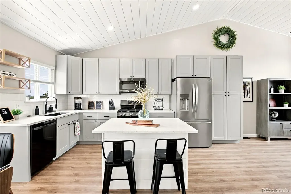 5191 S Lisbon Way Centennial CO 80015