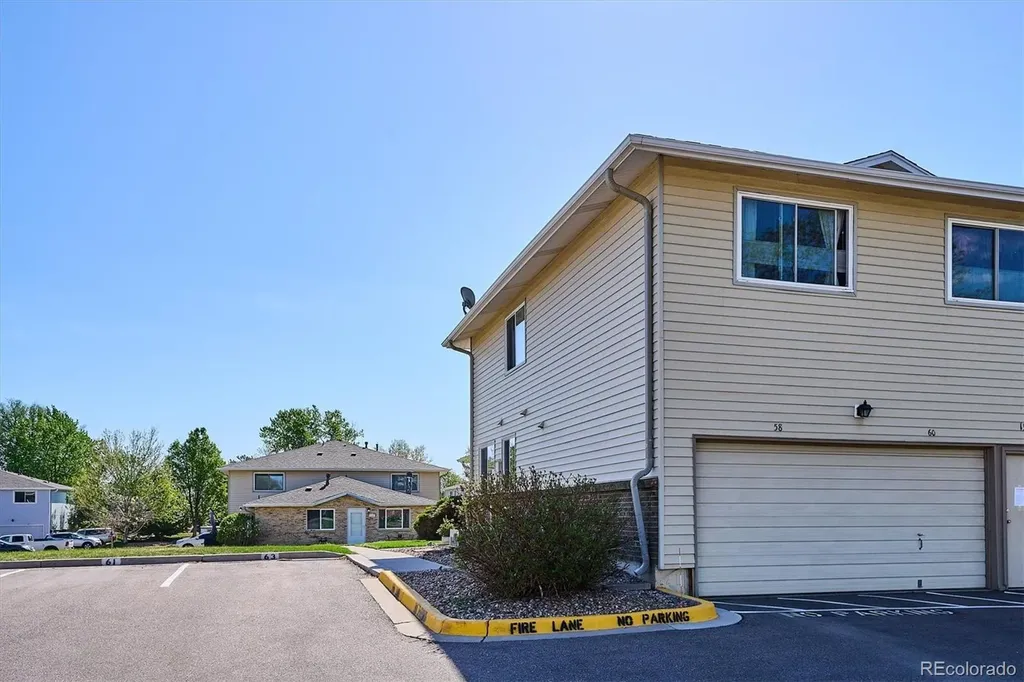 3354 S Flower Street Lakewood CO 80227