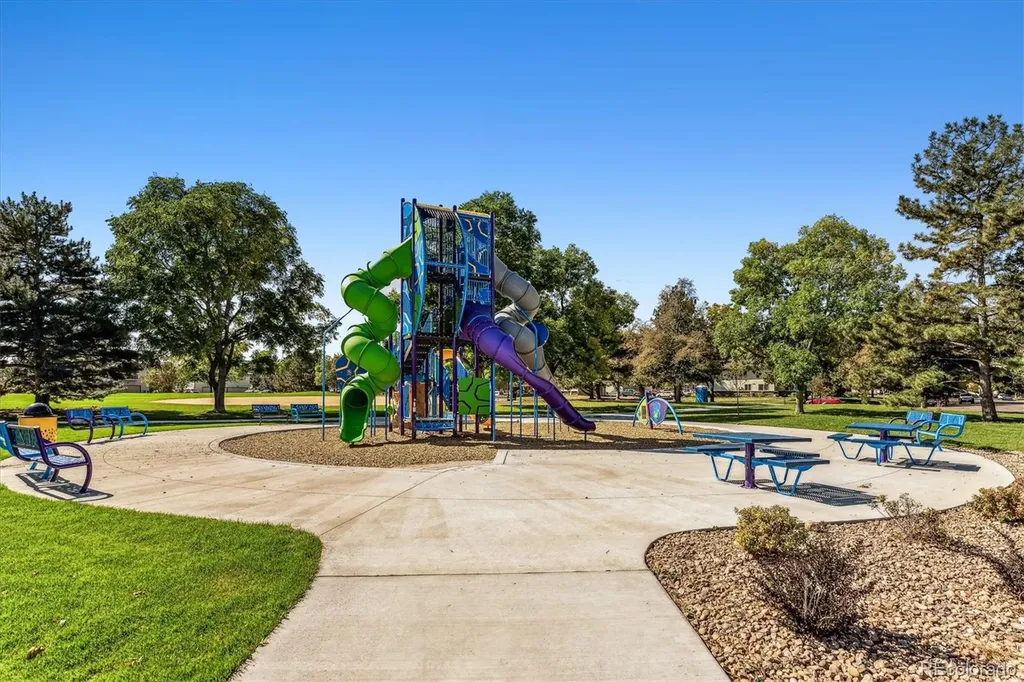 3354 S Flower Street Lakewood CO 80227