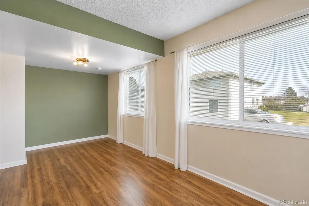 3354 S Flower Street Lakewood CO 80227