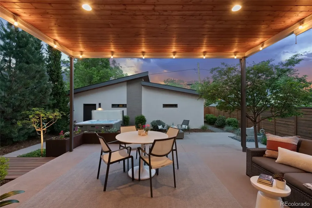 4136 King Street Denver CO 80211