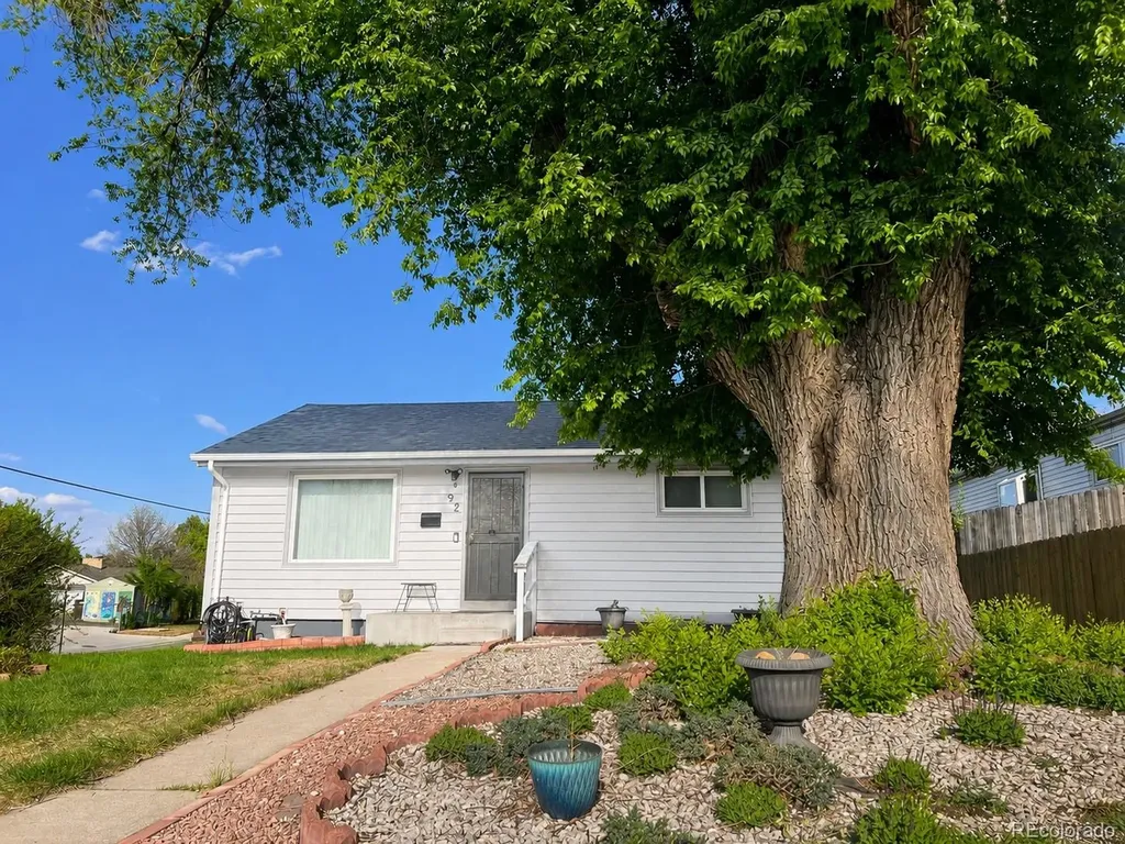 92 Zenobia Street Denver CO 80219