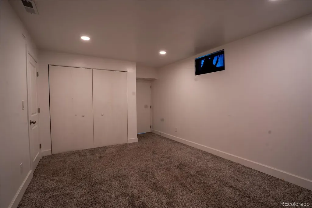92 Zenobia Street Denver CO 80219