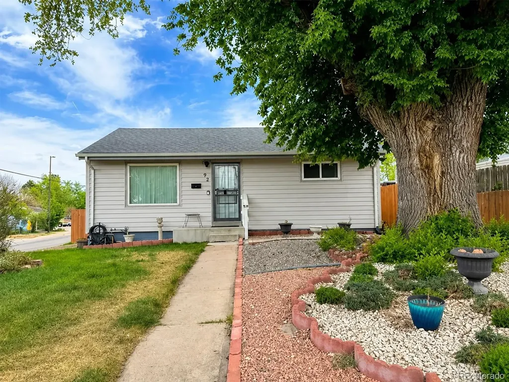 92 Zenobia Street Denver CO 80219