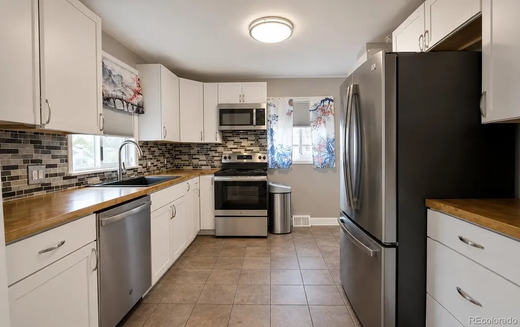 92 Zenobia Street Denver CO 80219