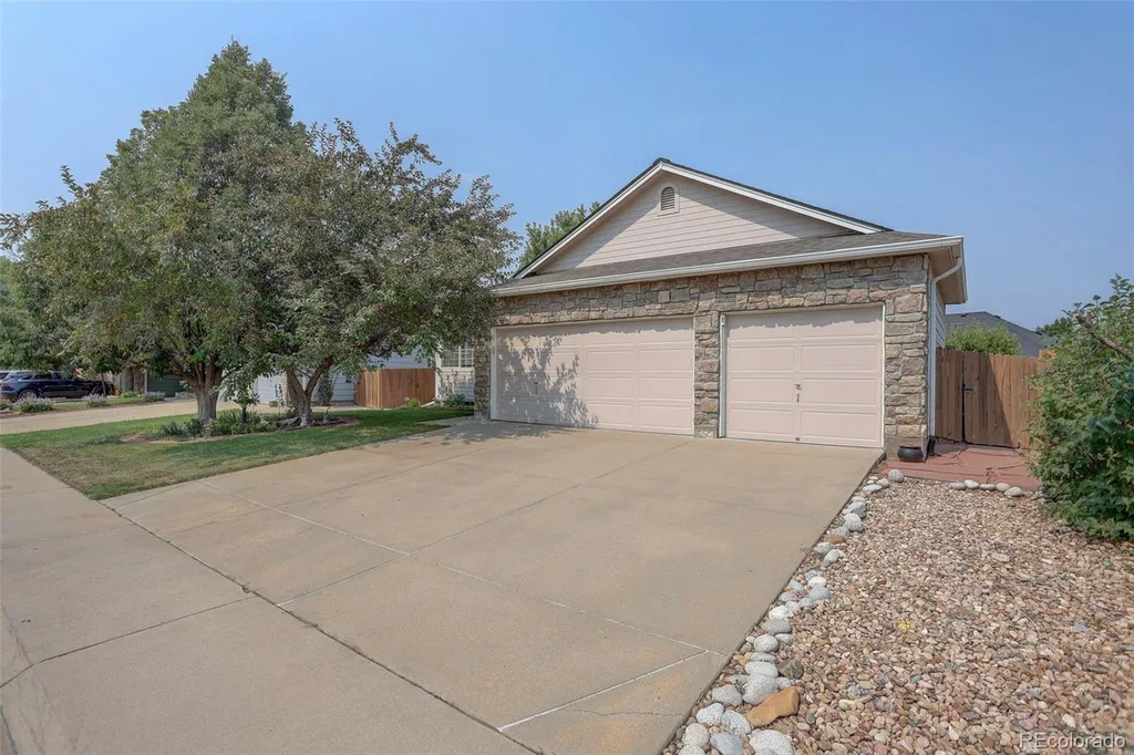 545 Badger Creek Drive Brighton CO 80601