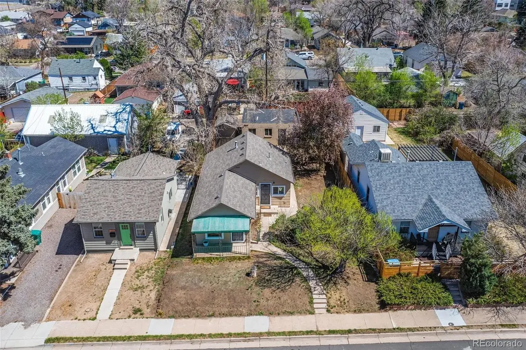 3262 S Logan Street Englewood CO 80113