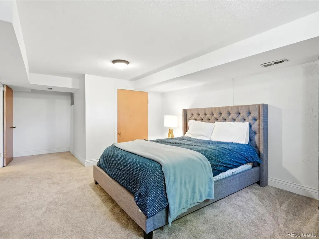 3863 Perry Street Denver CO 80212
