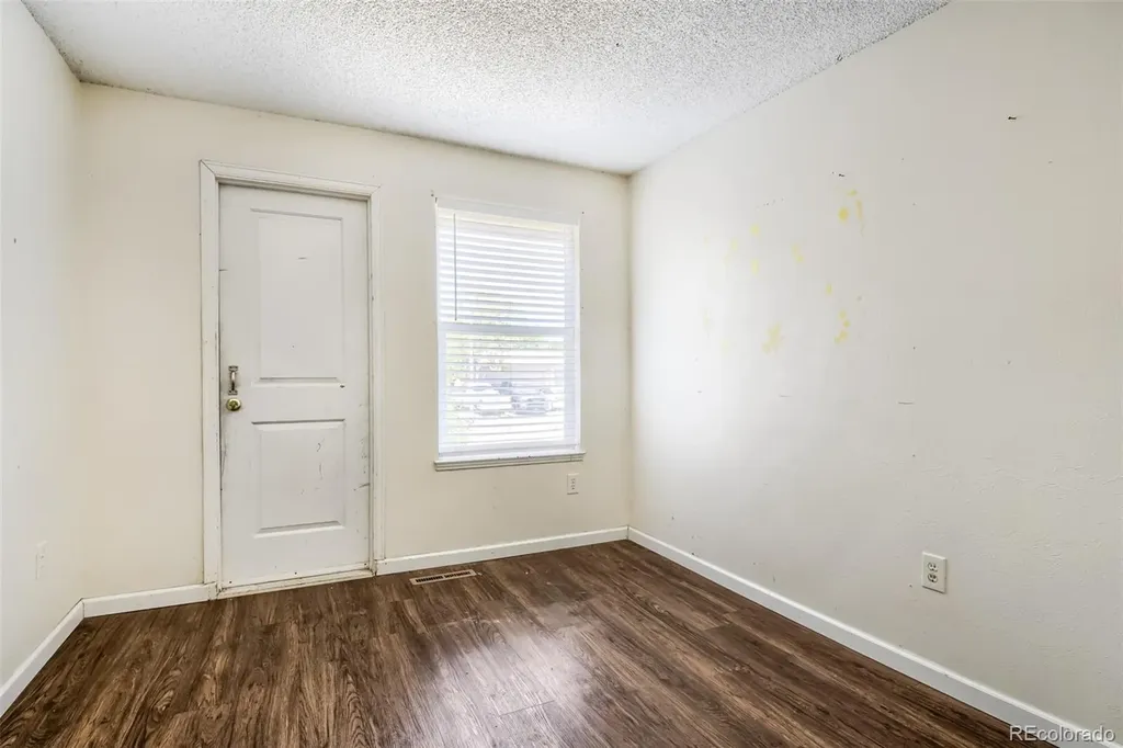 2754 S Uravan Street Aurora CO 80013
