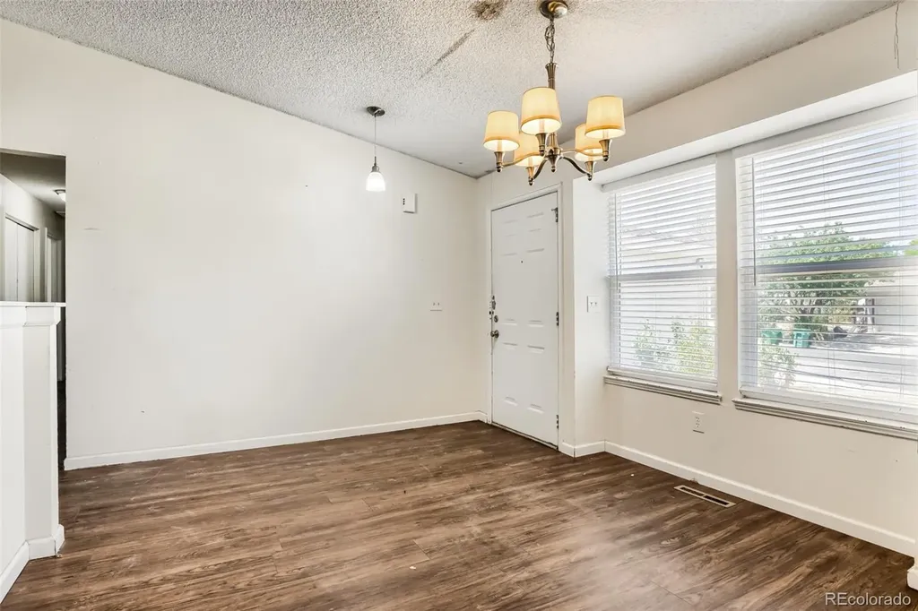 2754 S Uravan Street Aurora CO 80013