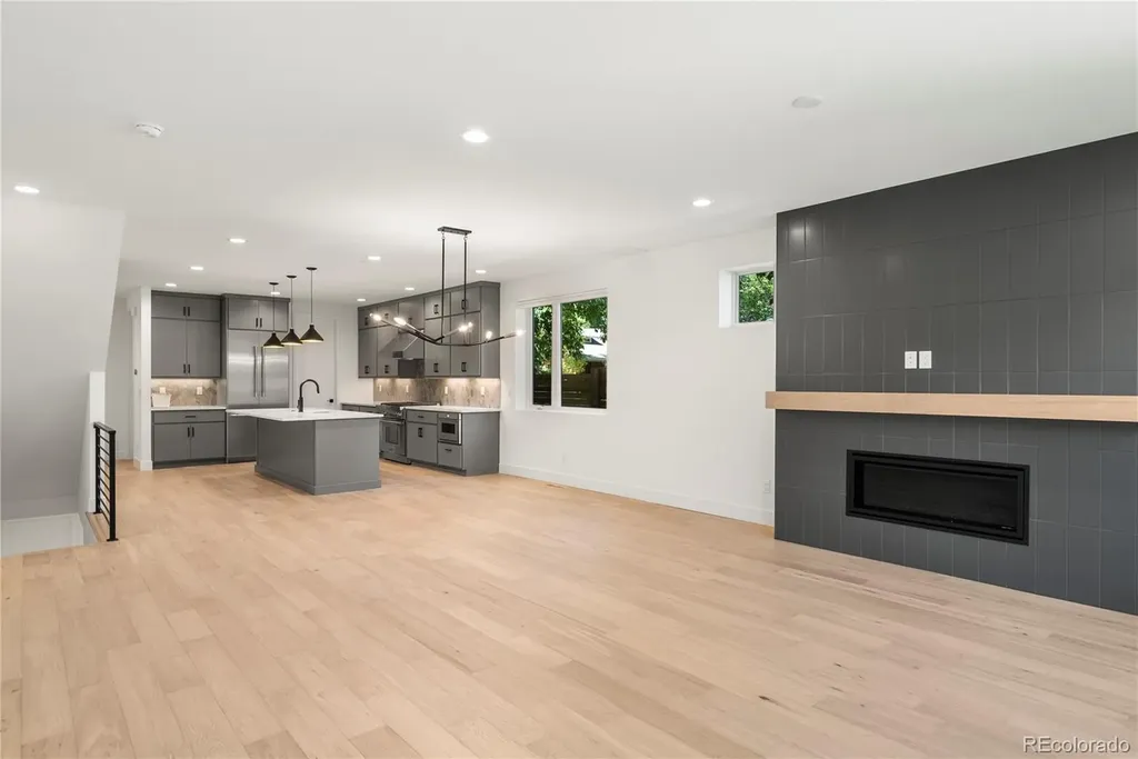 588 Adams Street Denver CO 80206