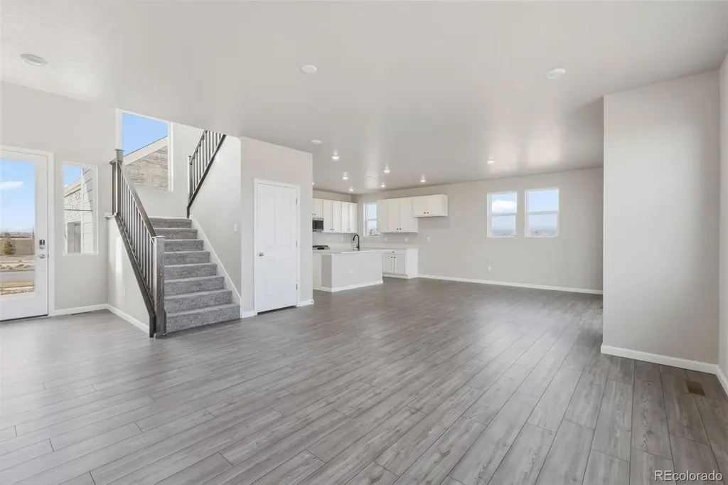 24317 E River Front Drive Aurora CO 80019