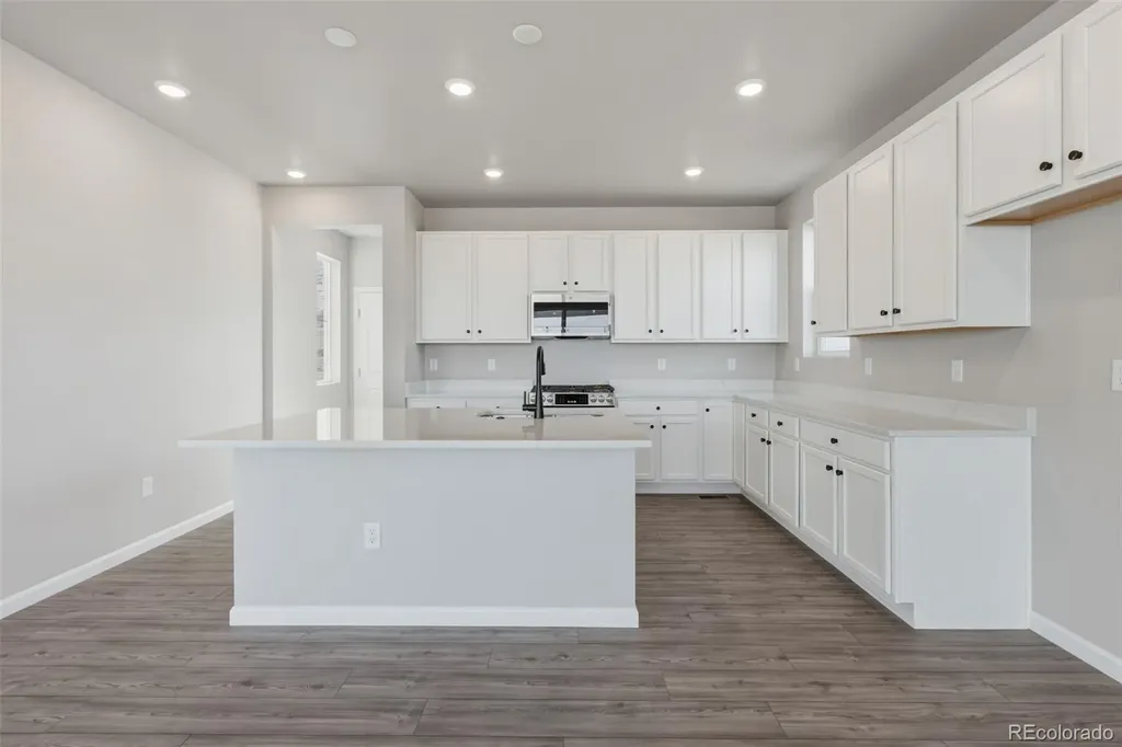 24317 E River Front Drive Aurora CO 80019